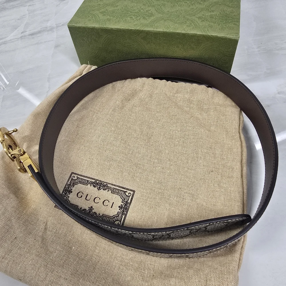 Gucci GG Supreme Brown Canvas Leather Belt - Reversible - Picture 5 of 9
